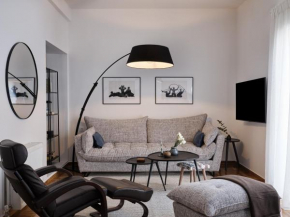Sunny and Comfy 2bd Apt in Kolonaki